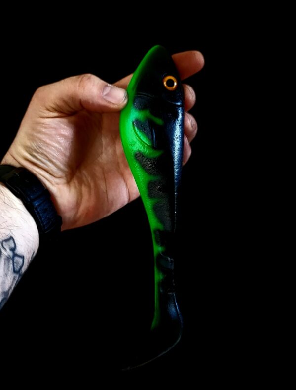 Amigo 20cm - Svarta Hulken - Bild 2